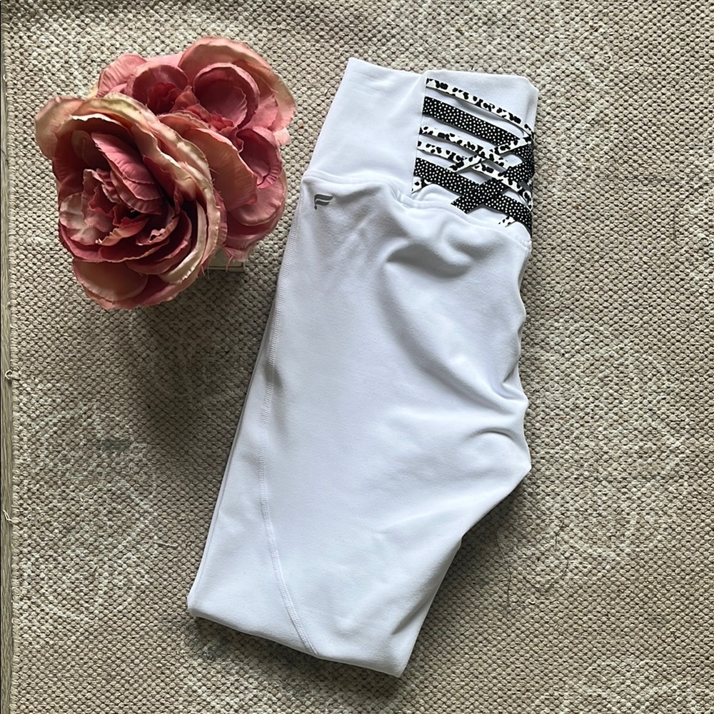 Fabletics white  Leggings with Black Accents